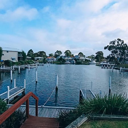 Captains Cove 1St Floor Spa Luxury Apartments - Free Netflix Paynesville Esterno foto