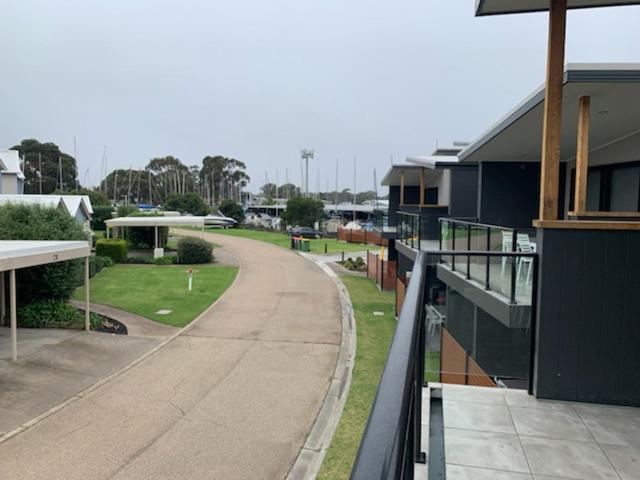 Captains Cove 1St Floor Spa Luxury Apartments - Free Netflix Paynesville Esterno foto